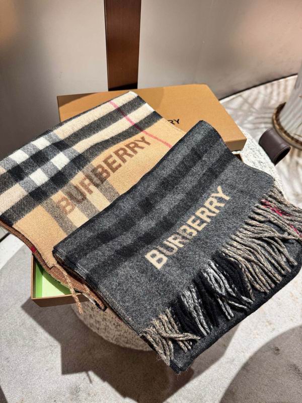 Burberry scarf 168X30cm E122142